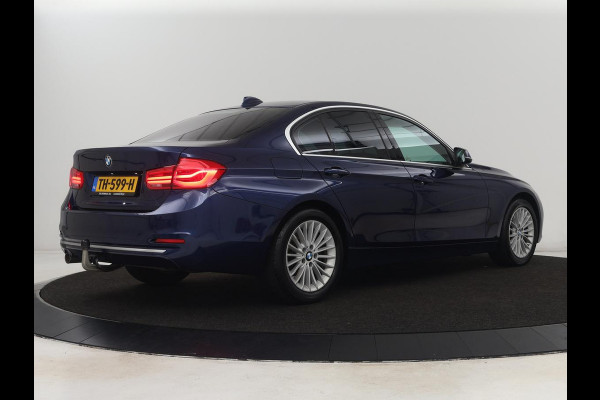 BMW 3 Serie 318i Luxury Edition | Leder | Stoelverwarming | Navigatie | Trekhaak | Full LED | Climate control | PDC | Cruise control