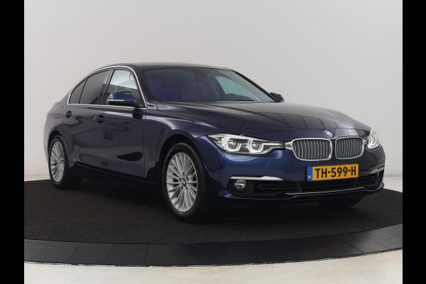 BMW 3 Serie 318i Luxury Edition | Leder | Stoelverwarming | Navigatie | Trekhaak | Full LED | Climate control | PDC | Cruise control