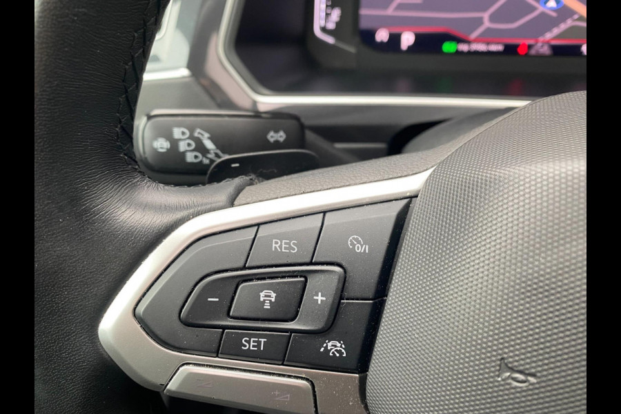 Volkswagen Tiguan 1.5 TSI R-Line Business+ | Pano|Virtual|ACC | IQ Drive|Alcantara| SFEER V | Stoel-stuurverw|Dealer Onderh |