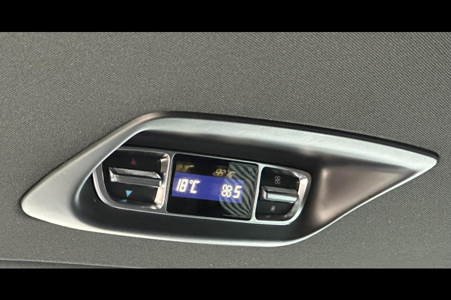 Mercedes-Benz V-Klasse 300d 4 MATIC|Elec schuifd|AMG Line|Dubbele cabine