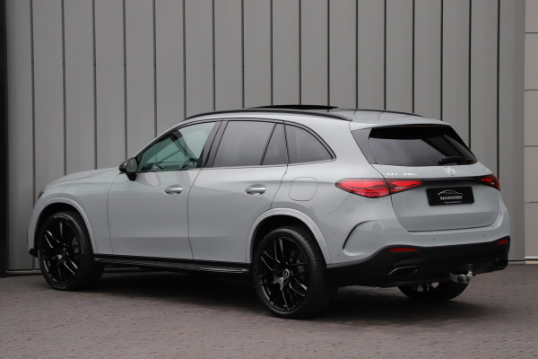 Mercedes-Benz GLC 300e AMG 4-Matic | 313PK | Pano | Massage | Keyles-go | Sfeerverlichting | Memory | Distronic+ | Stoelventilatie | Air-balance |