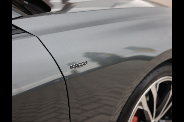 Audi A5 Avant 2.0 e-hybrid Quattro | Pass.Disp - HUD - Pano