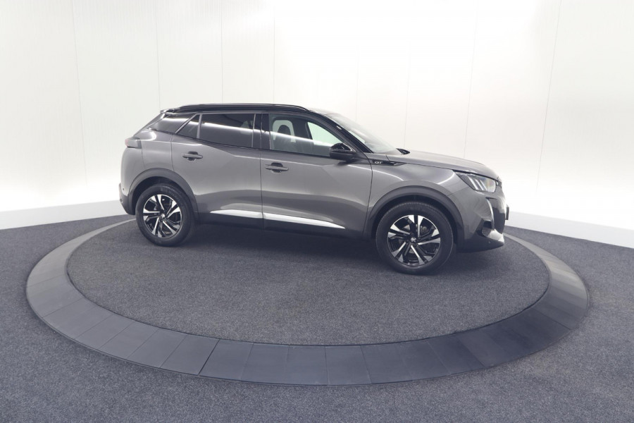 Peugeot 2008 PureTech 130 GT | Panoramadak | Afneembare trekhaak | Adaptieve cruise control | Navigatie