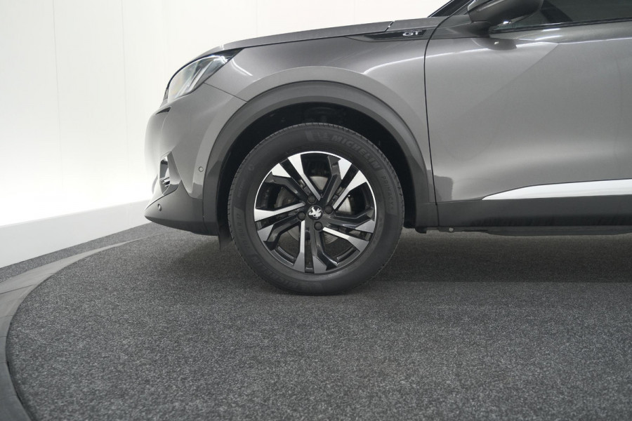 Peugeot 2008 PureTech 130 GT | Panoramadak | Afneembare trekhaak | Adaptieve cruise control | Navigatie