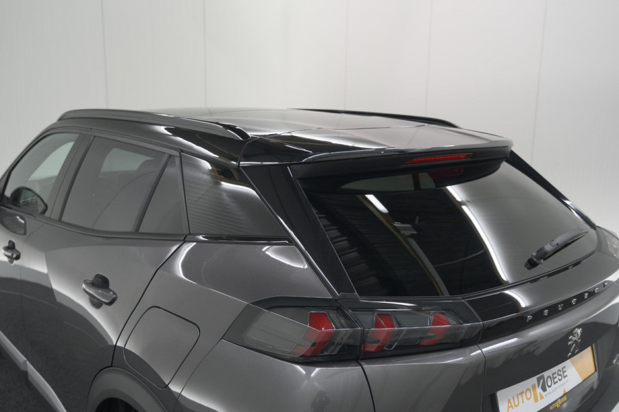 Peugeot 2008 PureTech 130 GT | Panoramadak | Afneembare trekhaak | Adaptieve cruise control | Navigatie