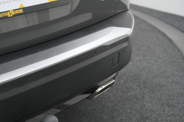 Peugeot 2008 PureTech 130 GT | Panoramadak | Afneembare trekhaak | Adaptieve cruise control | Navigatie