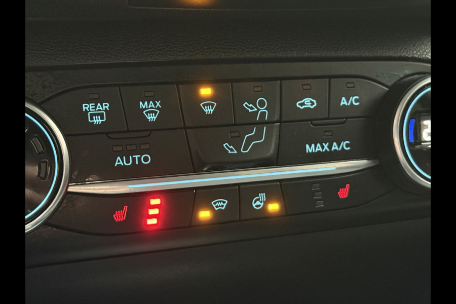 Ford Fiesta 1.0 EcoBoost Titanium | Winterpakket | Park assist | Camera