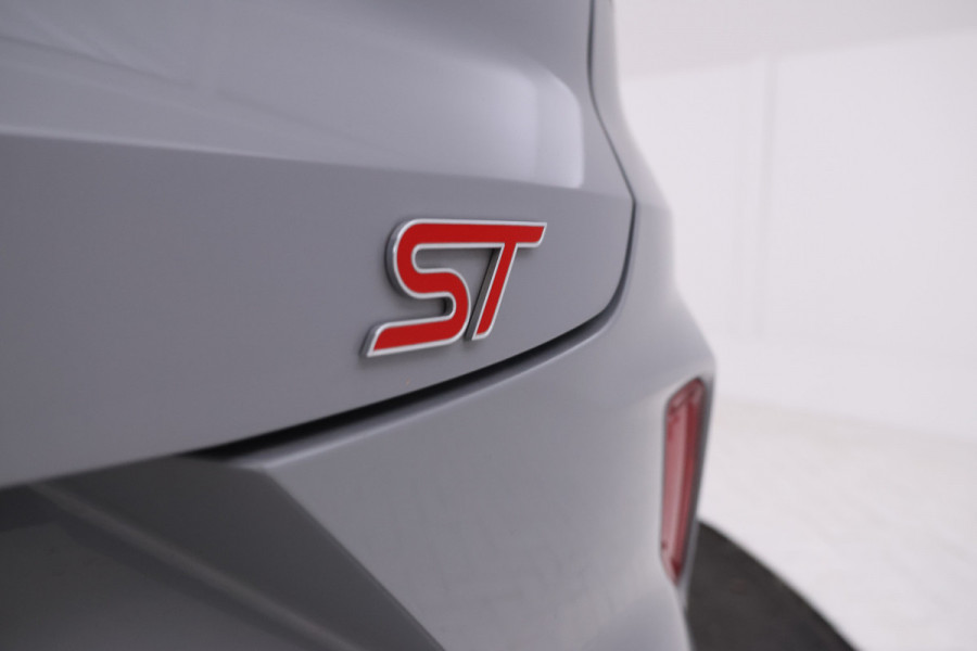 Ford Puma 1.5 EcoBoost ST-X 200pk! Panorama, Recaro etc. etc.