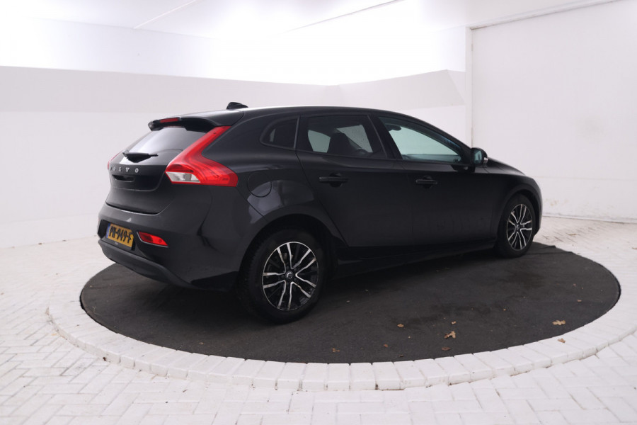 Volvo V40 2.0 D2 Nordic+ Nieuwstaat!