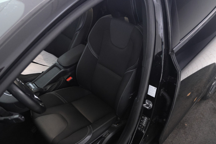 Volvo V40 2.0 D2 Nordic+ Nieuwstaat!