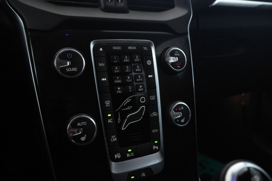 Volvo V40 2.0 D2 Nordic+ Nieuwstaat!