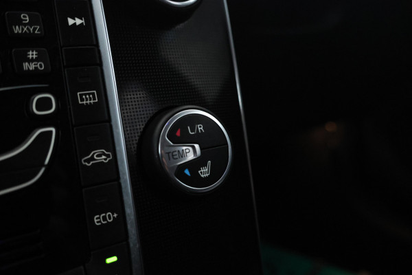 Volvo V40 2.0 D2 Nordic+ Nieuwstaat!