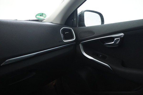Volvo V40 2.0 D2 Nordic+ Nieuwstaat!
