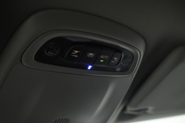 Volvo V40 2.0 D2 Nordic+ Nieuwstaat!