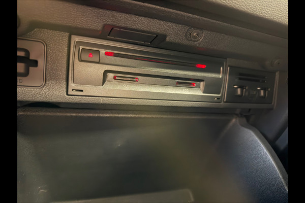 Volkswagen Polo 1.0 TSI Highline DSG AUT. VIRTUAL COCKPIT APPLE CARPLAY CRUISE PDC AIRCO NAVIGATIE