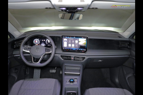 Volkswagen Tiguan 1.5 eHybrid Life Edition 204 PK PHEV | Trekhaak | Panorama dak | Stoel- en stuurverwarming | 18" LM velgen |