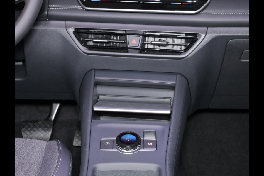 Volkswagen Tiguan 1.5 eHybrid Life Edition 204 PK PHEV | Trekhaak | Panorama dak | Stoel- en stuurverwarming | 18" LM velgen |