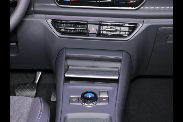 Volkswagen Tiguan 1.5 eHybrid Life Edition 204 PK PHEV | Trekhaak | Panorama dak | Stoel- en stuurverwarming | 18" LM velgen |