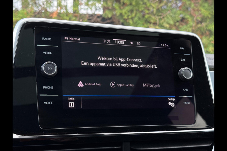 Volkswagen T-Roc 1.5 TSI 3x R-Line Panorama CarPlay