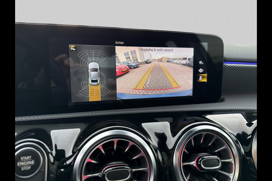 Mercedes-Benz A-Klasse 180 Business Solution Luxury | Pano | Memory stoelen | Achteruitrij camera |