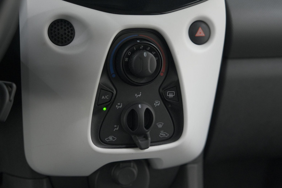 Citroën C1 1.0 VTi Shine | Camera | Airco | Navigatie | 5 deurs