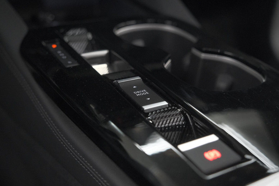 Citroën C5 X 1.6 Plug-in Hybrid 225 Business | Parkeersensoren | Navigatie | Apple Carplay