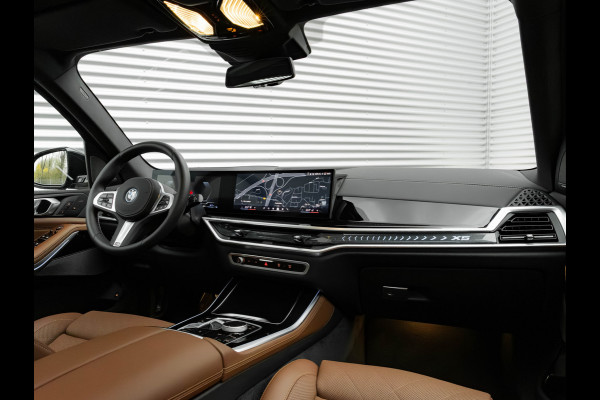 BMW X5 xDrive50e M-Sport Pro - Active Steering - Pano - Trekhaak - Driving Ass Prof - Harman Kardon