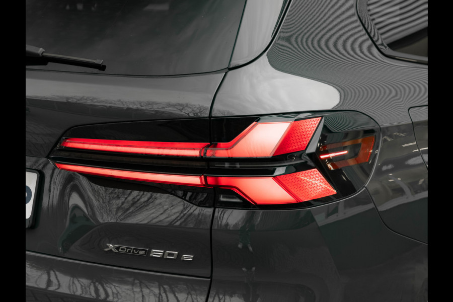 BMW X5 xDrive50e M-Sport Pro - Active Steering - Pano - Trekhaak - Driving Ass Prof - Harman Kardon