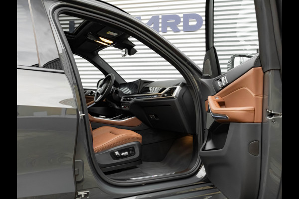 BMW X5 xDrive50e M-Sport Pro - Active Steering - Pano - Trekhaak - Driving Ass Prof - Harman Kardon