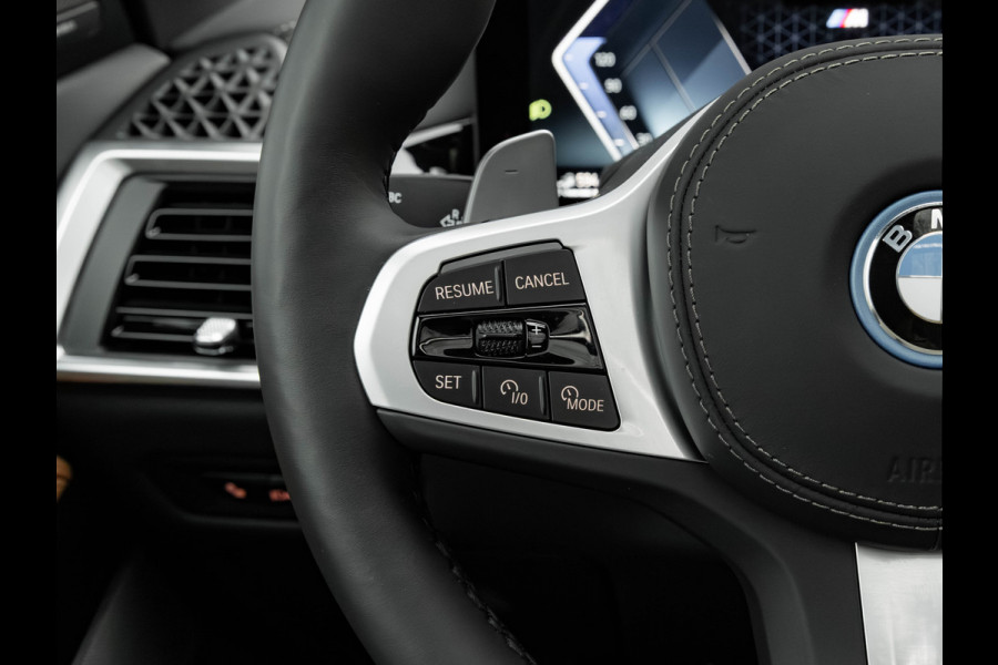 BMW X5 xDrive50e M-Sport Pro - Active Steering - Pano - Trekhaak - Driving Ass Prof - Harman Kardon