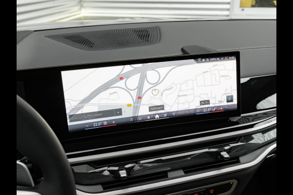 BMW X5 xDrive50e M-Sport Pro - Active Steering - Pano - Trekhaak - Driving Ass Prof - Harman Kardon