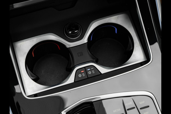 BMW X5 xDrive50e M-Sport Pro - Active Steering - Pano - Trekhaak - Driving Ass Prof - Harman Kardon