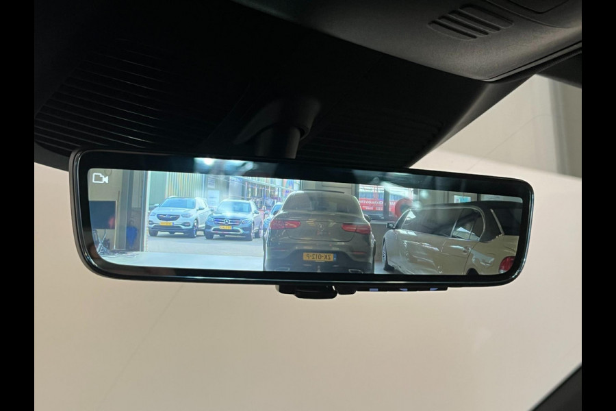 Mercedes-Benz V-Klasse 300d Lang AMG Night Edition / 1e eigenaar