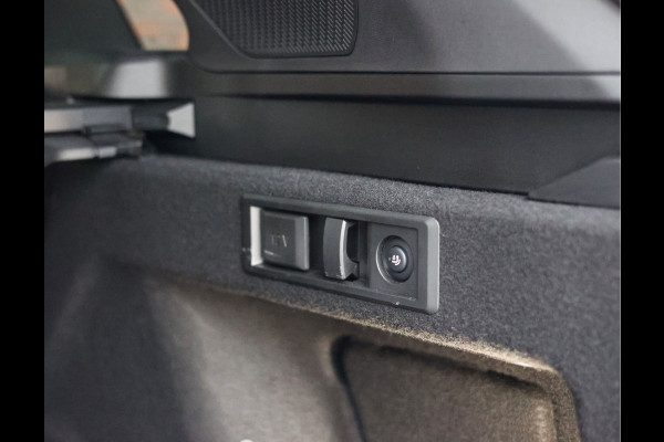 BMW X3 30e xDrive | Sopisto - trekhaak - pano - HeadUp