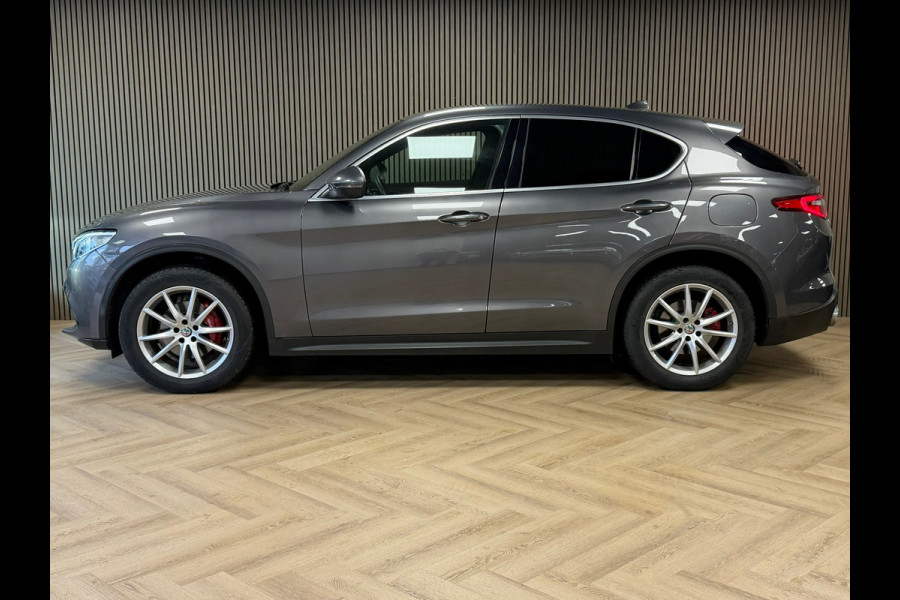 Alfa Romeo Stelvio 2.0 T AWD Super NAVIGATIE CRUISE CLIMATE CONTROL LED LEDER CAMERA NAP