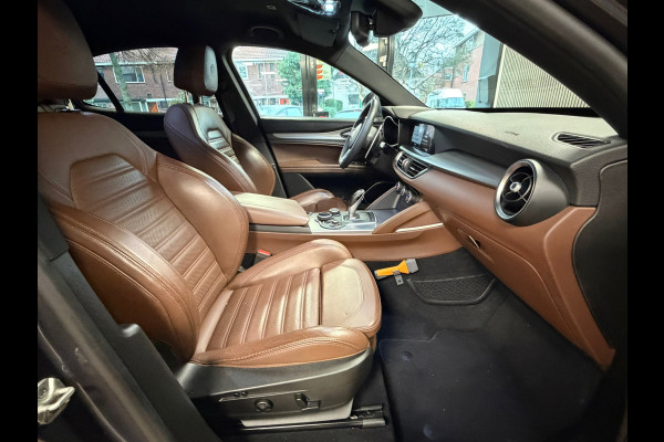 Alfa Romeo Stelvio 2.0 T AWD Super NAVIGATIE CRUISE CLIMATE CONTROL LED LEDER CAMERA NAP