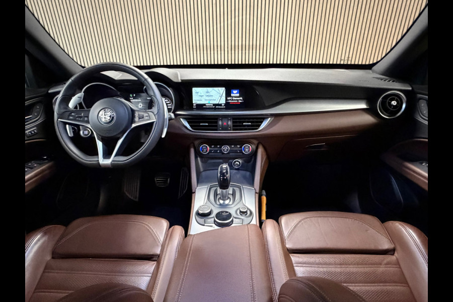 Alfa Romeo Stelvio 2.0 T AWD Super NAVIGATIE CRUISE CLIMATE CONTROL LED LEDER CAMERA NAP