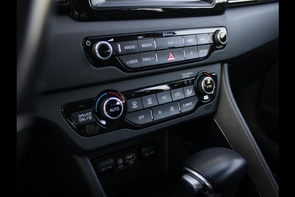 Kia Niro 1.6 GDi Hybrid DynamicLine | Trekhaak afneembaar | Navigatie | Achteruitrijcamera |