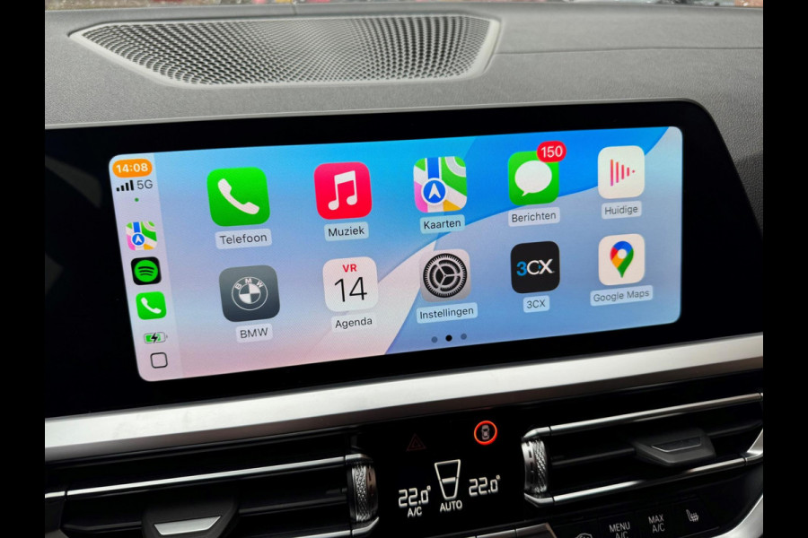 BMW 3 Serie Touring 320i High Exec. M-Sport individual Sfeer Leder Camera Carplay Trekhaak Led