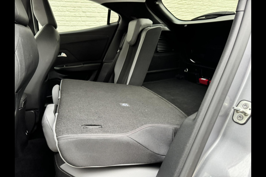 Opel Mokka 1.2 Turbo Elegance Cruise control Climate control Stoel- stuurverwarming Apple / Android Parkeersensoren plus camera