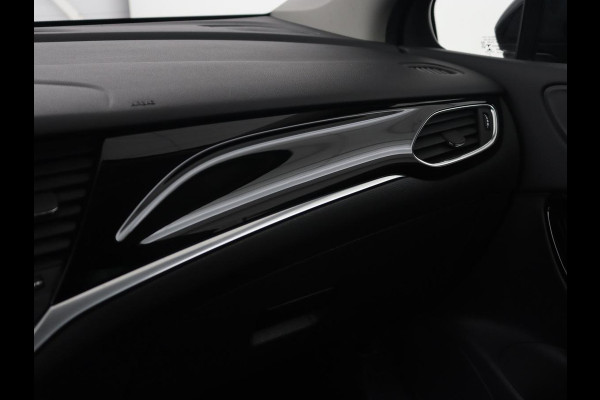 Opel Astra 1.6 Turbo Executive | 200pk | Schuifdak | Matrix LED | Carplay | Camera | Trekhaak | Park Assist | Keyless | Navigatie | Climate control | Dodehoek detectie | Cruise control