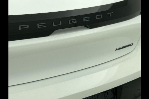 Peugeot 208 1.2 Hybrid 100PK Automaat Allure | Navigatie | Apple Carplay/Android Auto | Airco | Camera | Parkeer sensoren | Cruise Control | Led | Lichtmetalen Velgen
