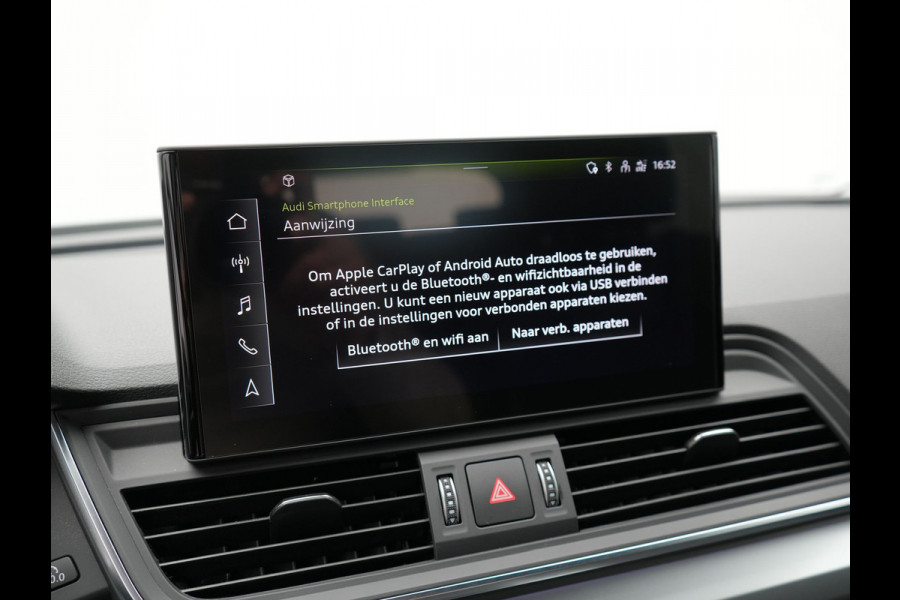 Audi Q5 Sportback 55 TFSI e Quattro S-Line Plug in Hybrid PHEV | Trekhaak af Fabriek | Alcantara Sportstoelen Verwarmd | Adaptive Cruise | Apple Carplay | Virtual | Navigatie | Camera | DAB |