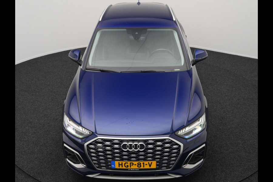 Audi Q5 Sportback 55 TFSI e Quattro S-Line Plug in Hybrid PHEV | Trekhaak af Fabriek | Alcantara Sportstoelen Verwarmd | Adaptive Cruise | Apple Carplay | Virtual | Navigatie | Camera | DAB |