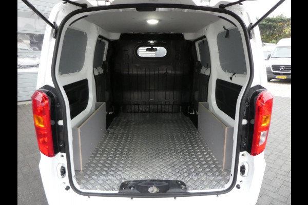 BYD ETP3 Standard 45 kWh 238 wltp airco camera stoelverwarming