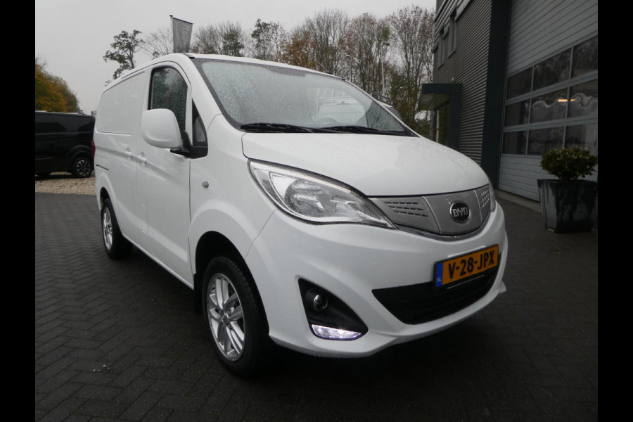 BYD ETP3 Standard 45 kWh 238 wltp airco camera stoelverwarming