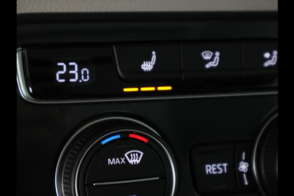 Volkswagen Tiguan 2.0 TSI 4Motion Highline Business R | 360° Camera | Trekhaak | Vol leer | Stoelverwarming | Schuif-/Kanteldak |