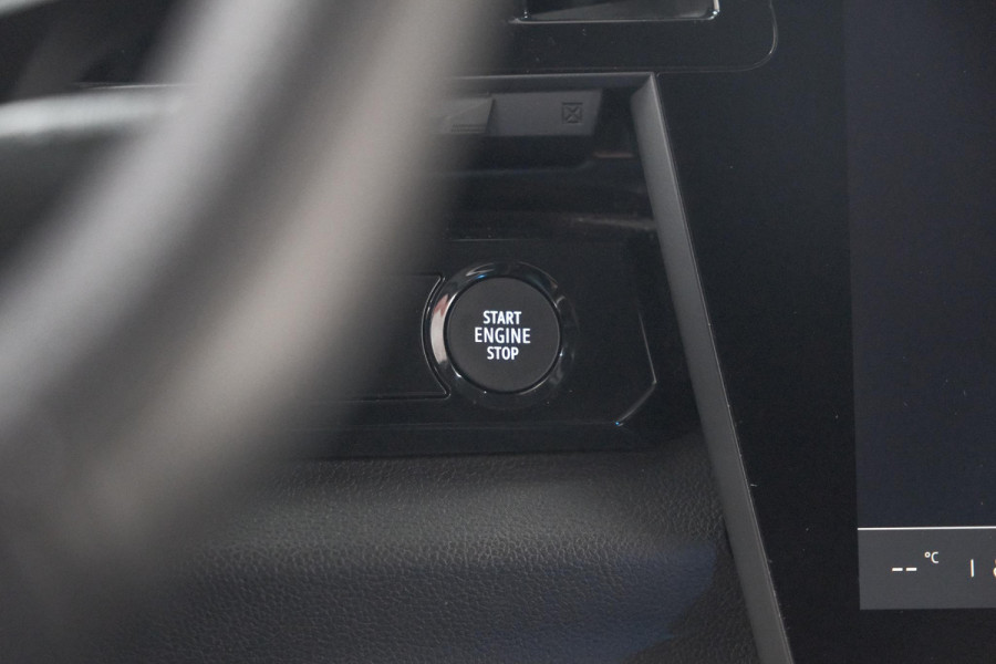 Renault Espace E-Tech Full Hybrid 200 Techno | 7 Zitplaatsen | Camera | Adaptieve Cruise Control | Elektrische Kofferklep