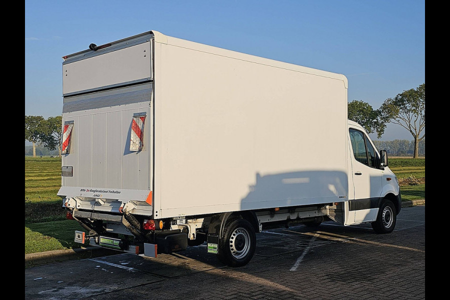 Mercedes-Benz Sprinter 317 1.9 CDI L3 Bakwagen Laadklep Airco Camera Navi Mbux Euro6 170 PK!