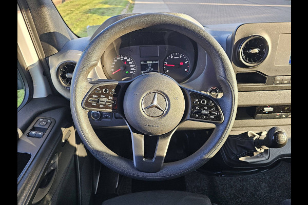 Mercedes-Benz Sprinter 317 1.9 CDI L3 Bakwagen Laadklep Airco Camera Navi Mbux Euro6 170 PK!